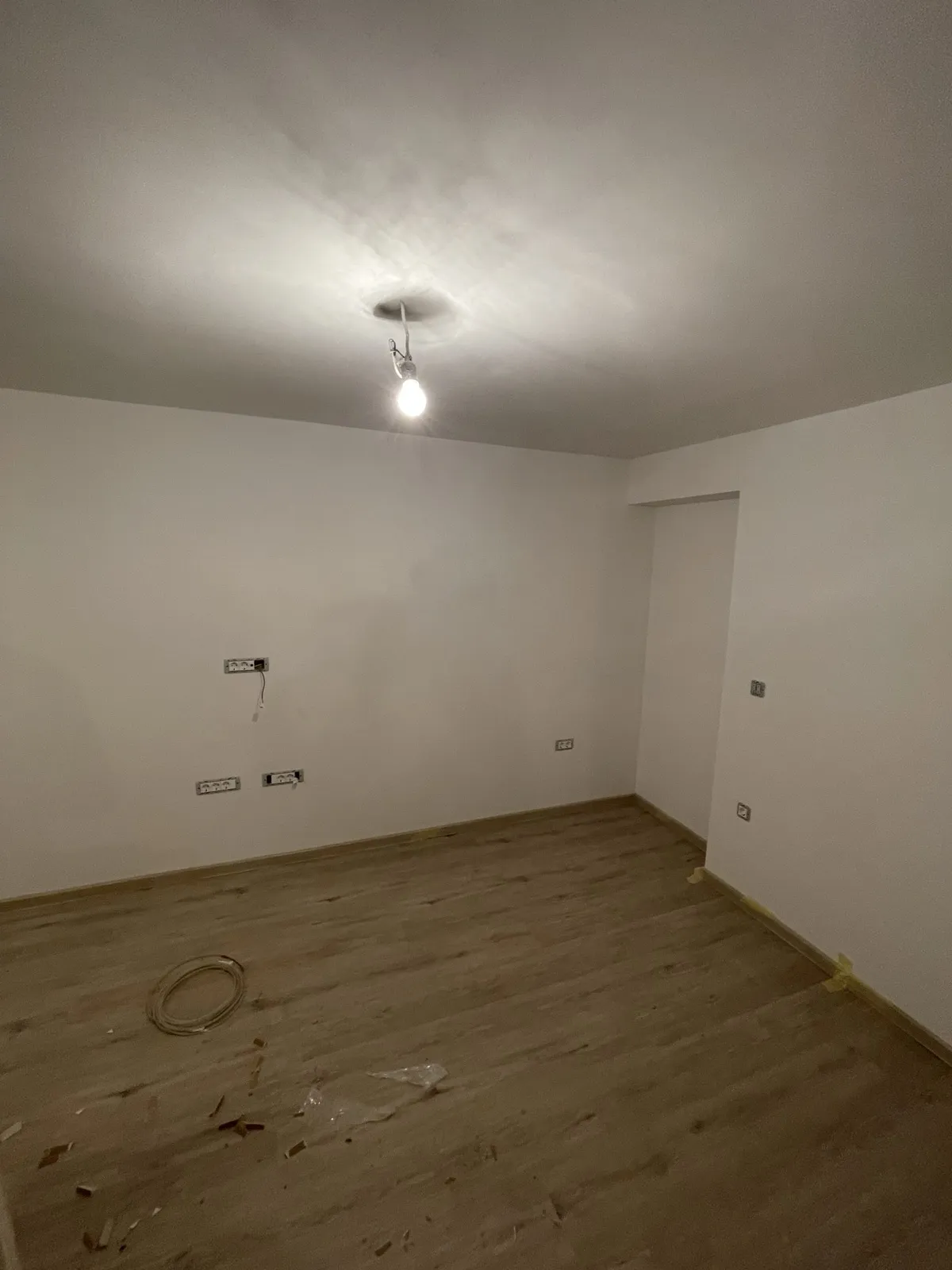 Dnevna soba – prenova – Polkletno stanovanje Ljubljana