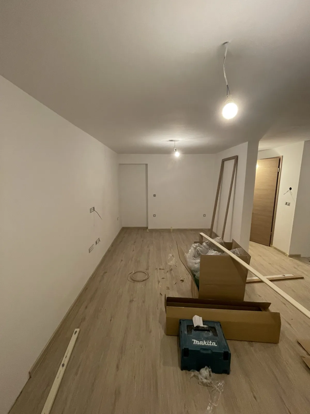 Dnevna soba – prenova – Polkletno stanovanje Ljubljana