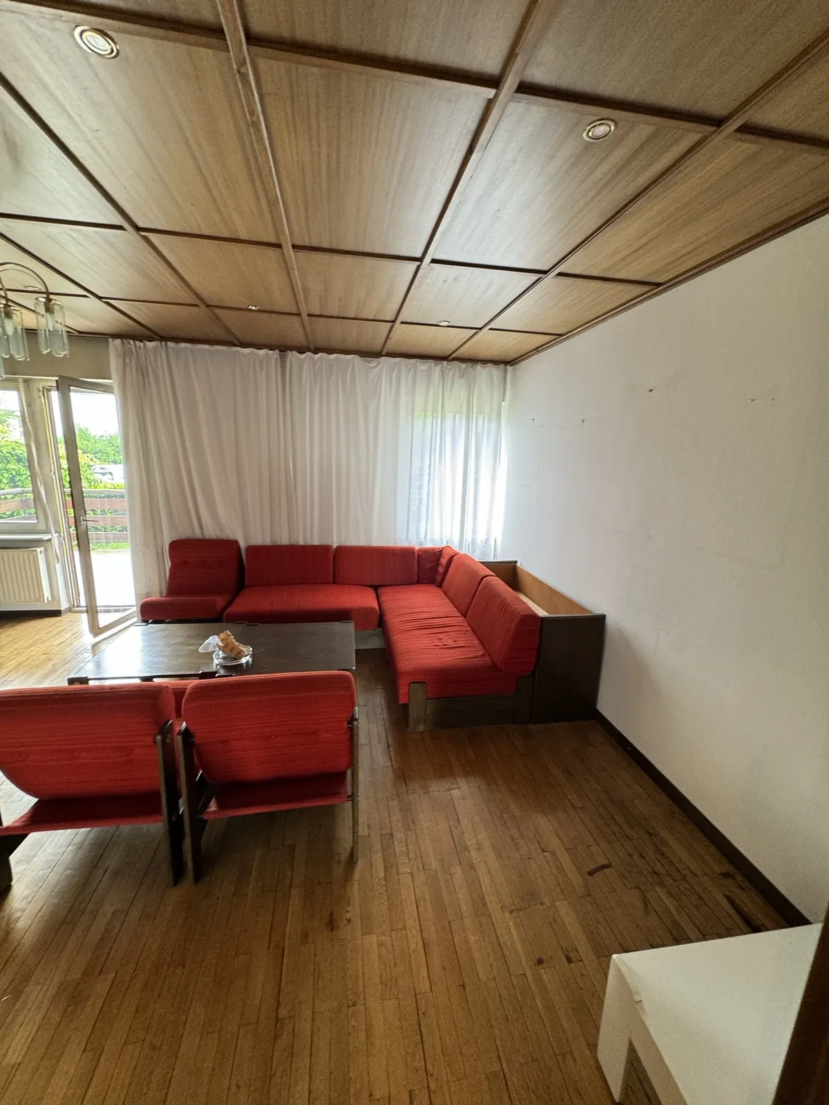 Dnevna soba – prenova – Vrstna hiša Ljubljana Brod