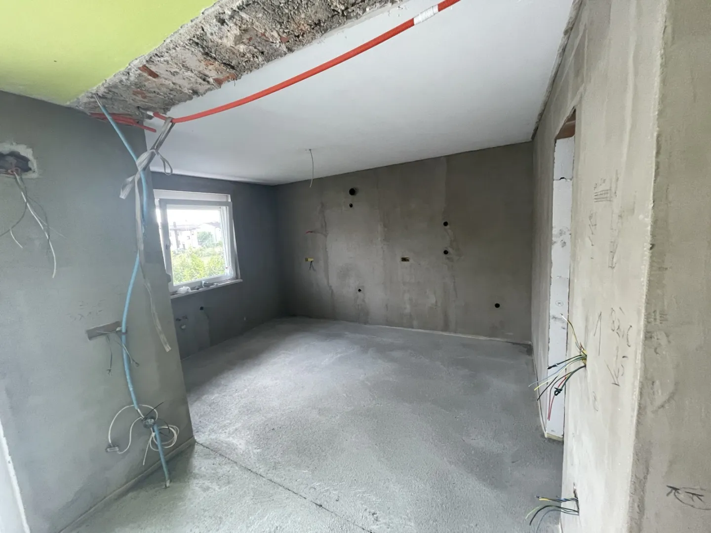 Kuhinja – prenova – Dvonadstropno stanovanje v hiši Ljubljana