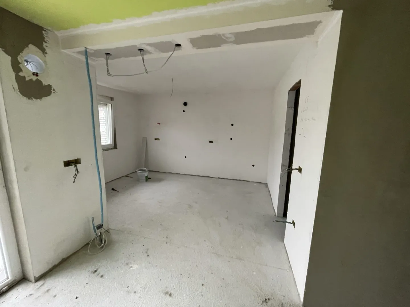 Kuhinja – prenova – Dvonadstropno stanovanje v hiši Ljubljana