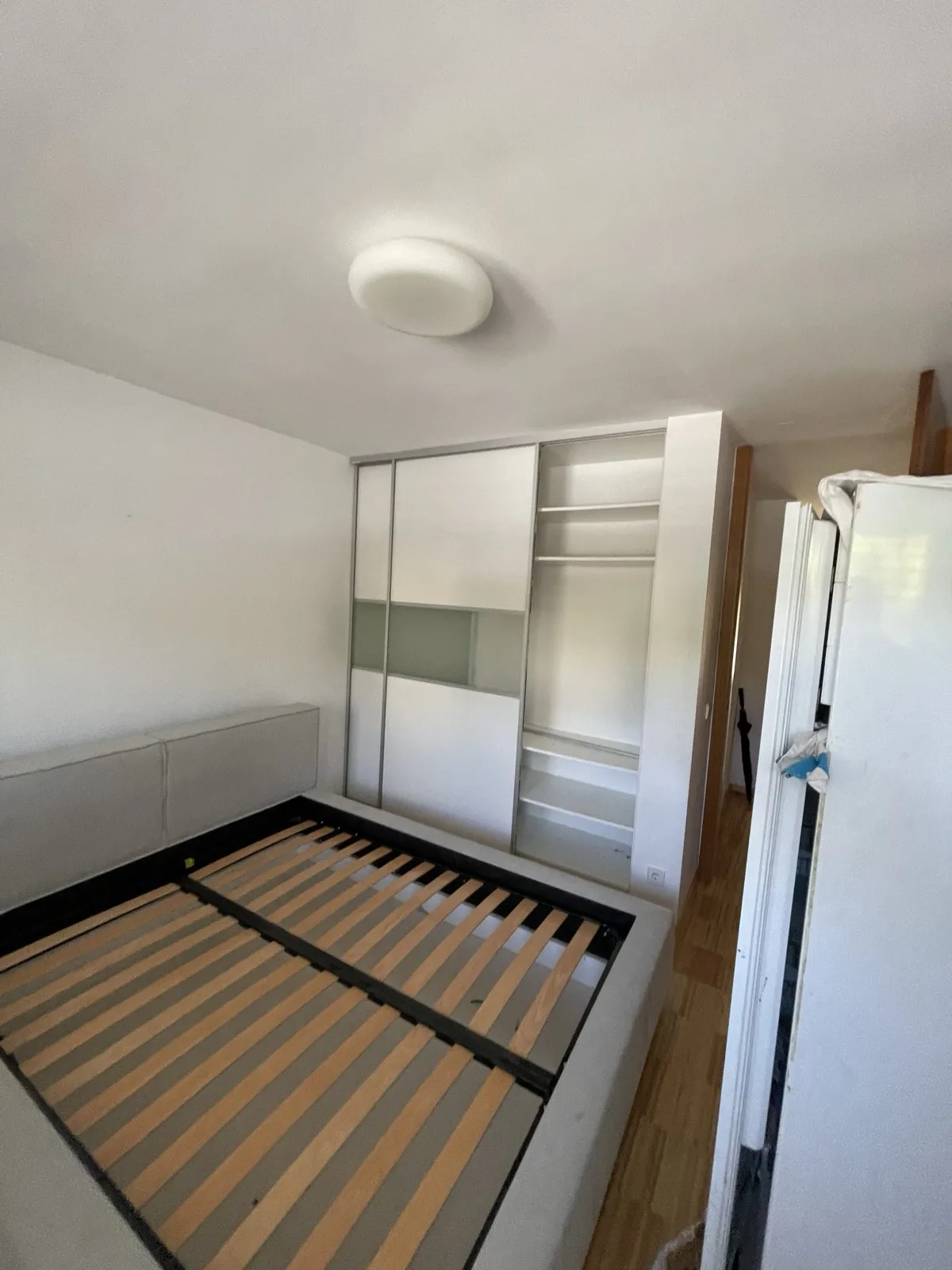 Spalnica – prenova – Atrijsko stanovanje Ljubljana Savsko naselje