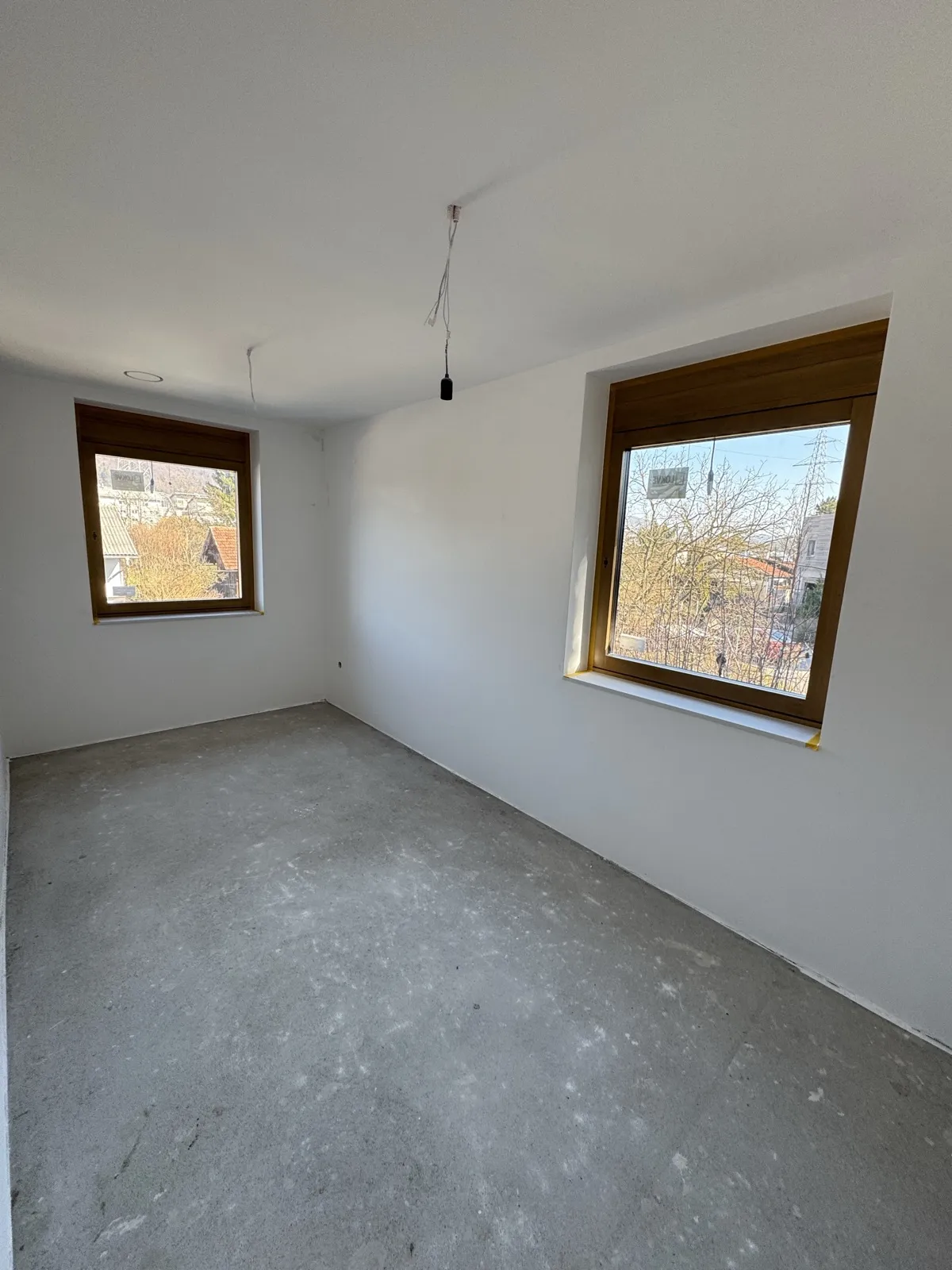 Spalnica – prenova – Vrstna hiša Ljubljana Brod
