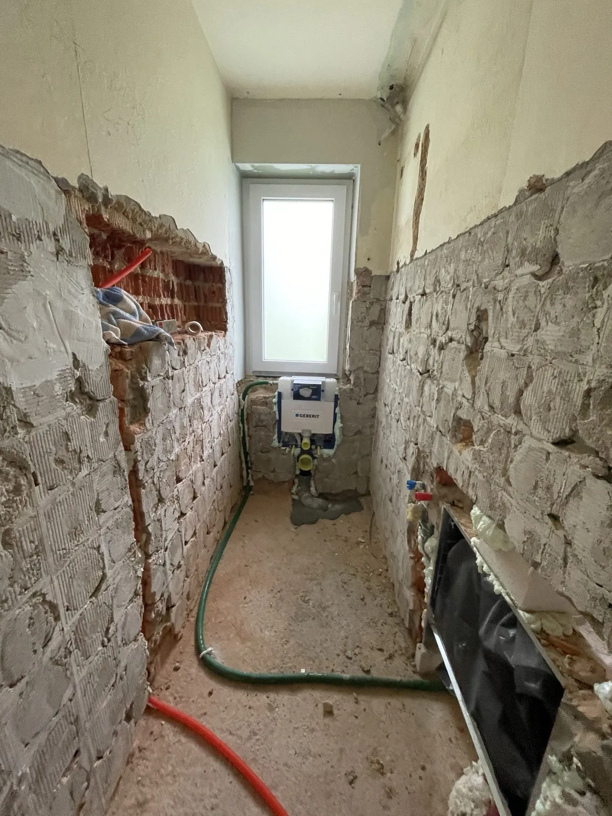WC – prenova – Stanovanje Medvode