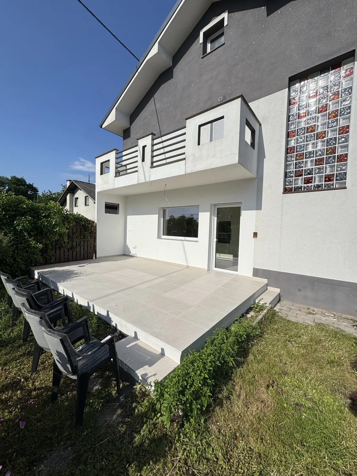 Zunanjost – prenova – Hiša Ljubljana Vič – notranja prenova