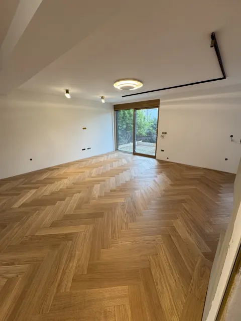 Talne obloge – prenova, MojFlet Ljubljana (5)